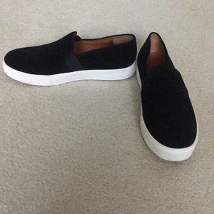 Vince black suede platform sneakers, size 8.5, EUC
